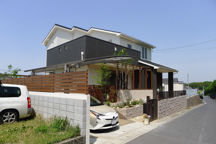 アオダモ　山採株　黄緑　きれい　素敵　滋賀　植栽　ココマⅡ　オープンテラス腰壁タイプ