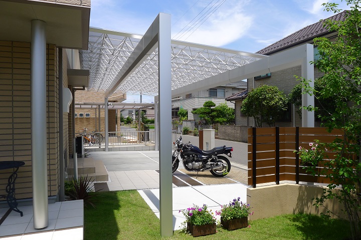 駐車場　屋根　バイク　かっこいい